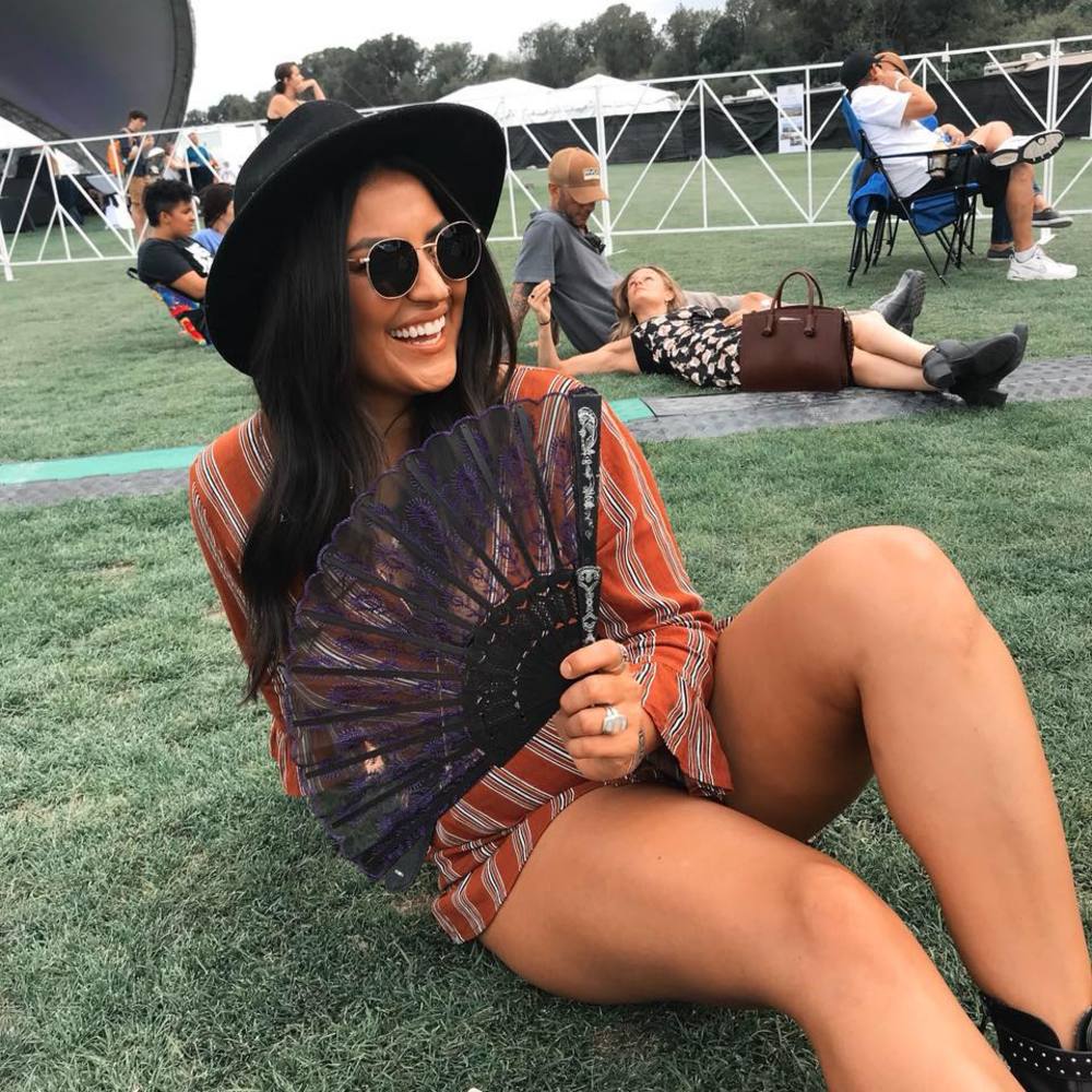 Meet your Posher, Julia